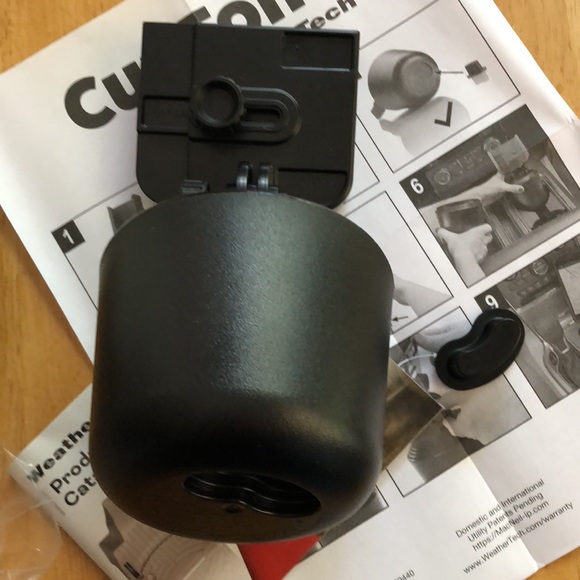 Weathertech CupFone new in box - Picture 5 of 7